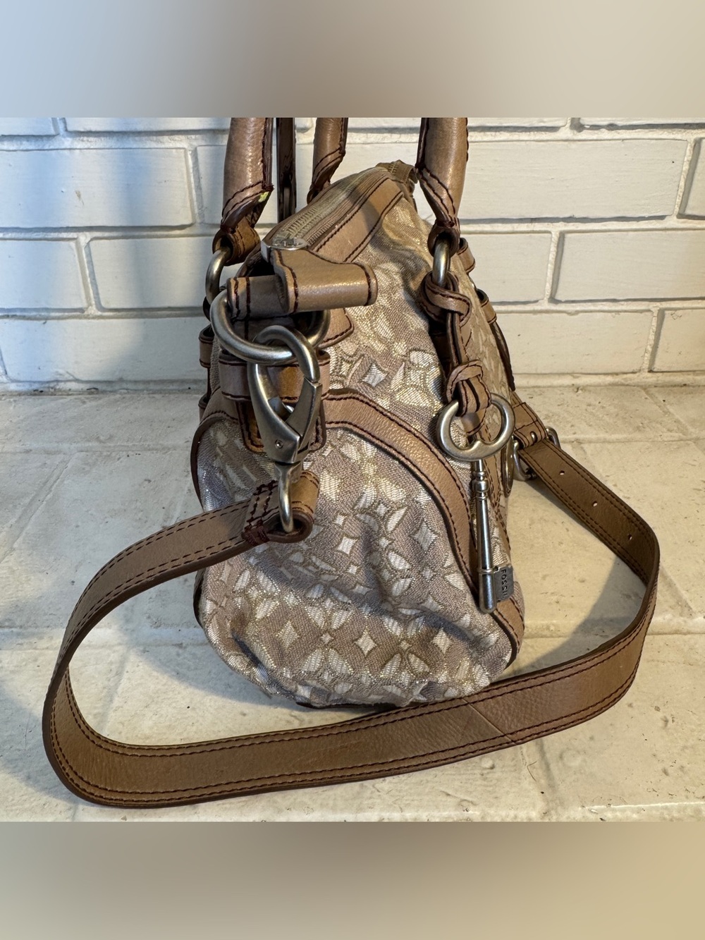 Fossil Vintage Jacquard Canvas Satchel Crossbody Bag w Leather Trim & Key Charm - Picture 4 of 14